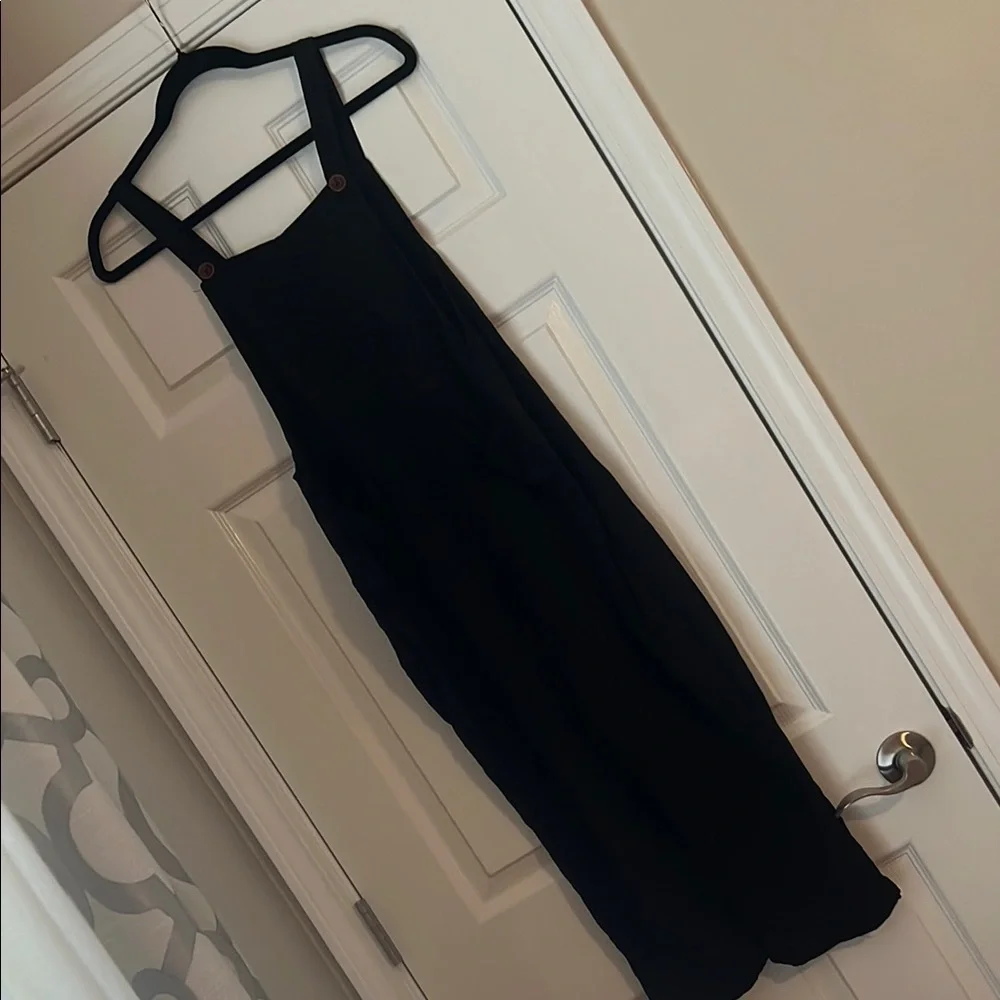 Elegant Black Dress